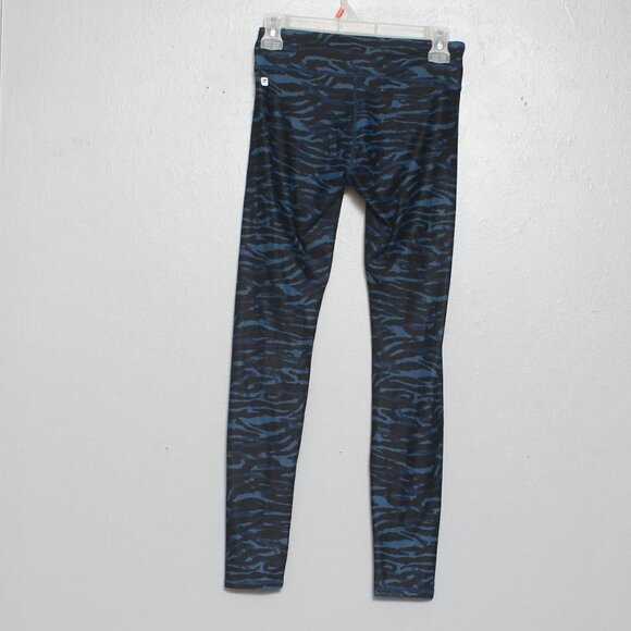 Fabletics blue black zebra stripe print leggings - Picture 2 of 4